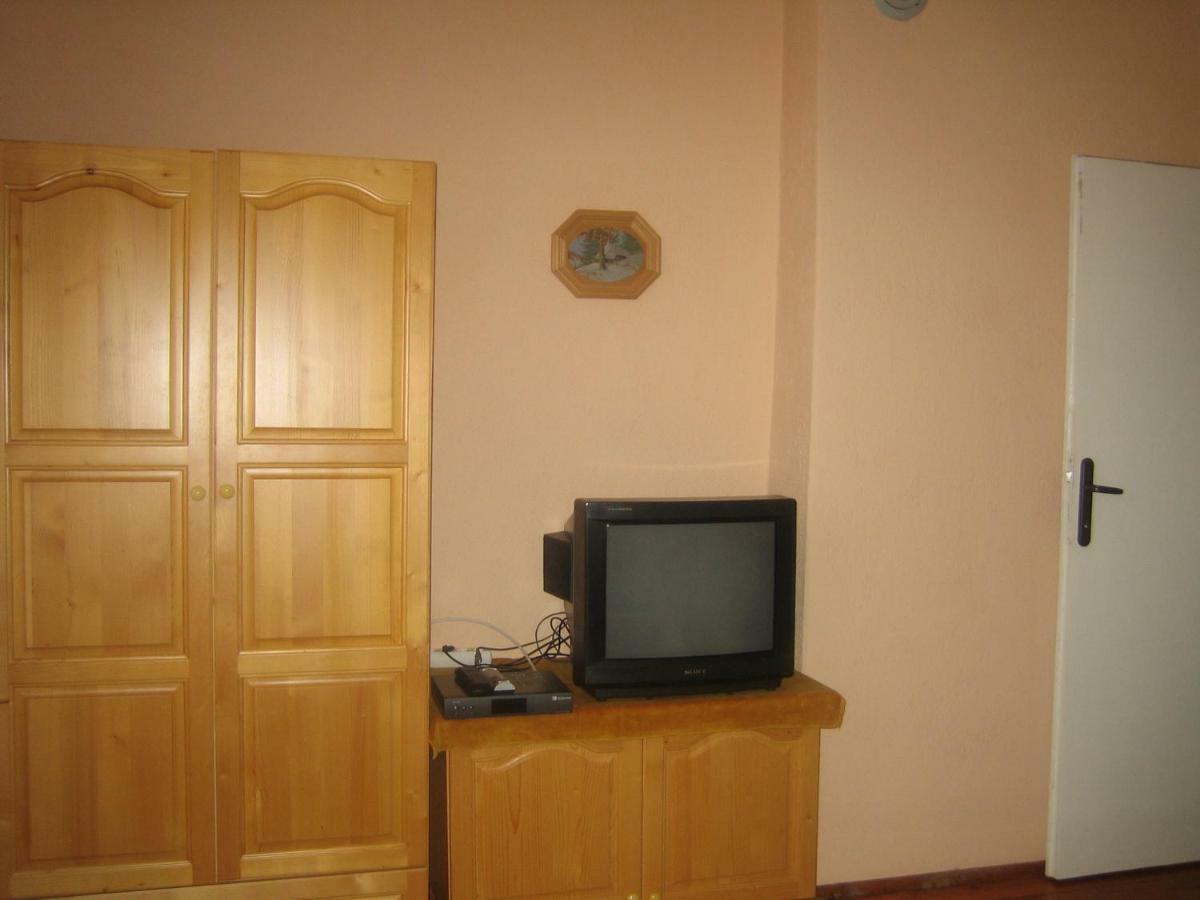 Velkovski Guest House Chissarja Exterior foto